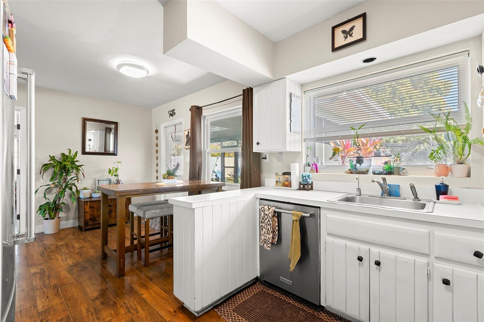 1009 S SAN REMO AVE, CLEARWATER, FL, 33756