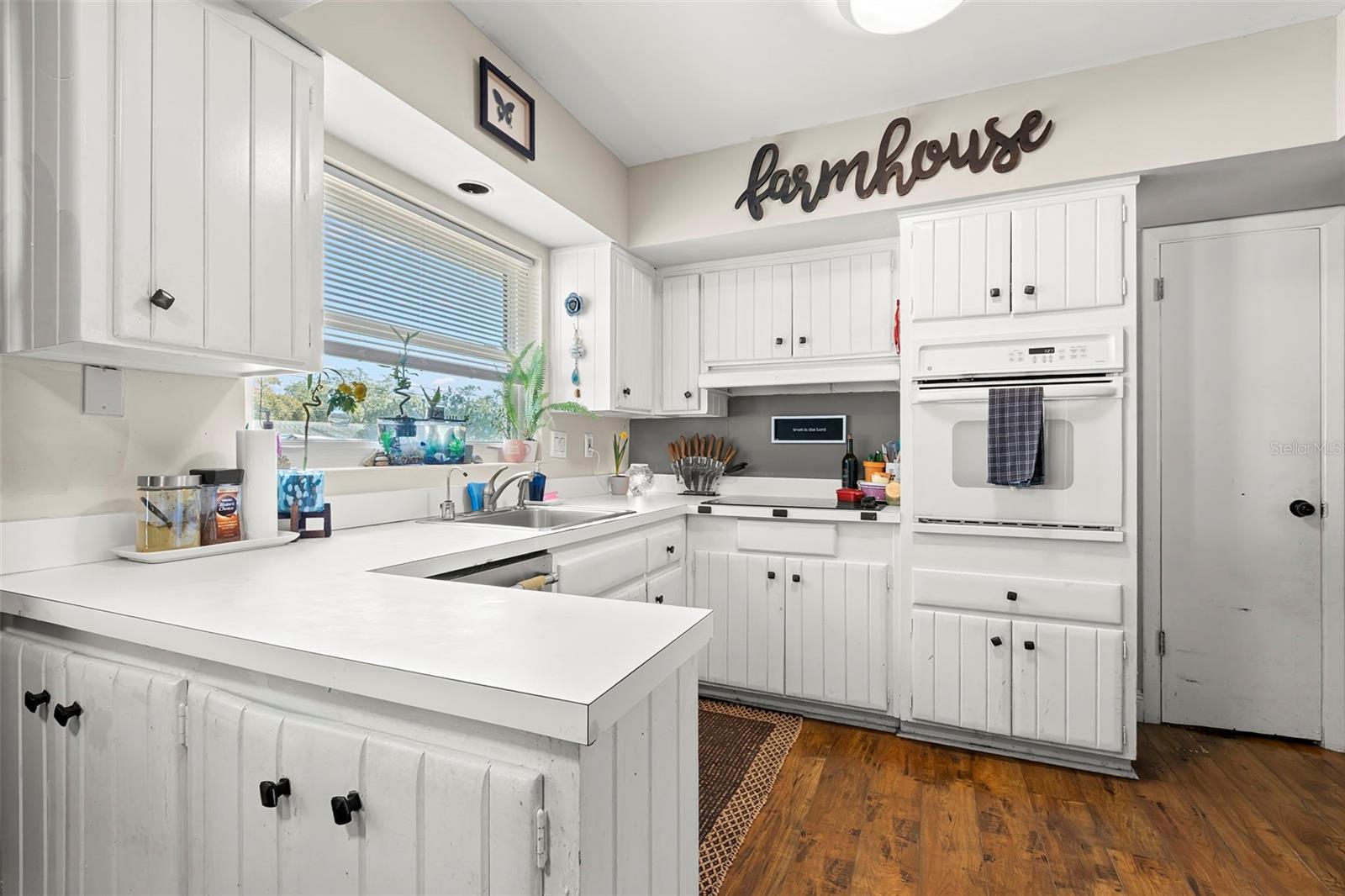 1009 S SAN REMO AVE, CLEARWATER, FL, 33756