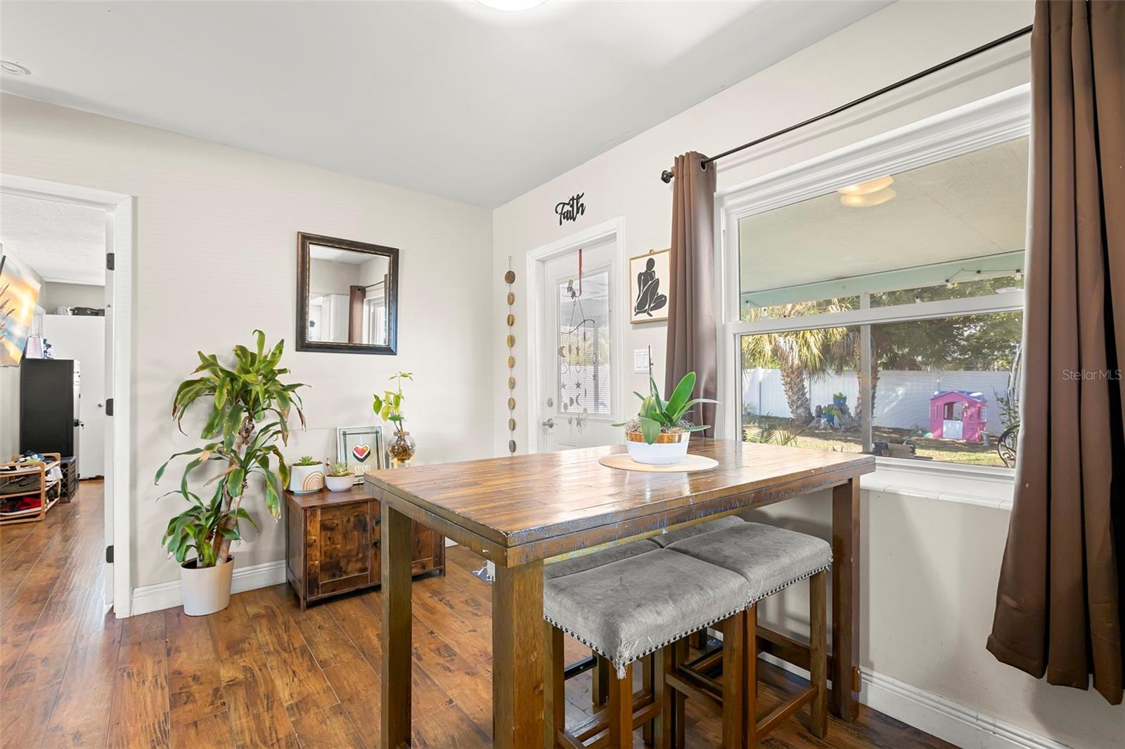 1009 S SAN REMO AVE, CLEARWATER, FL, 33756