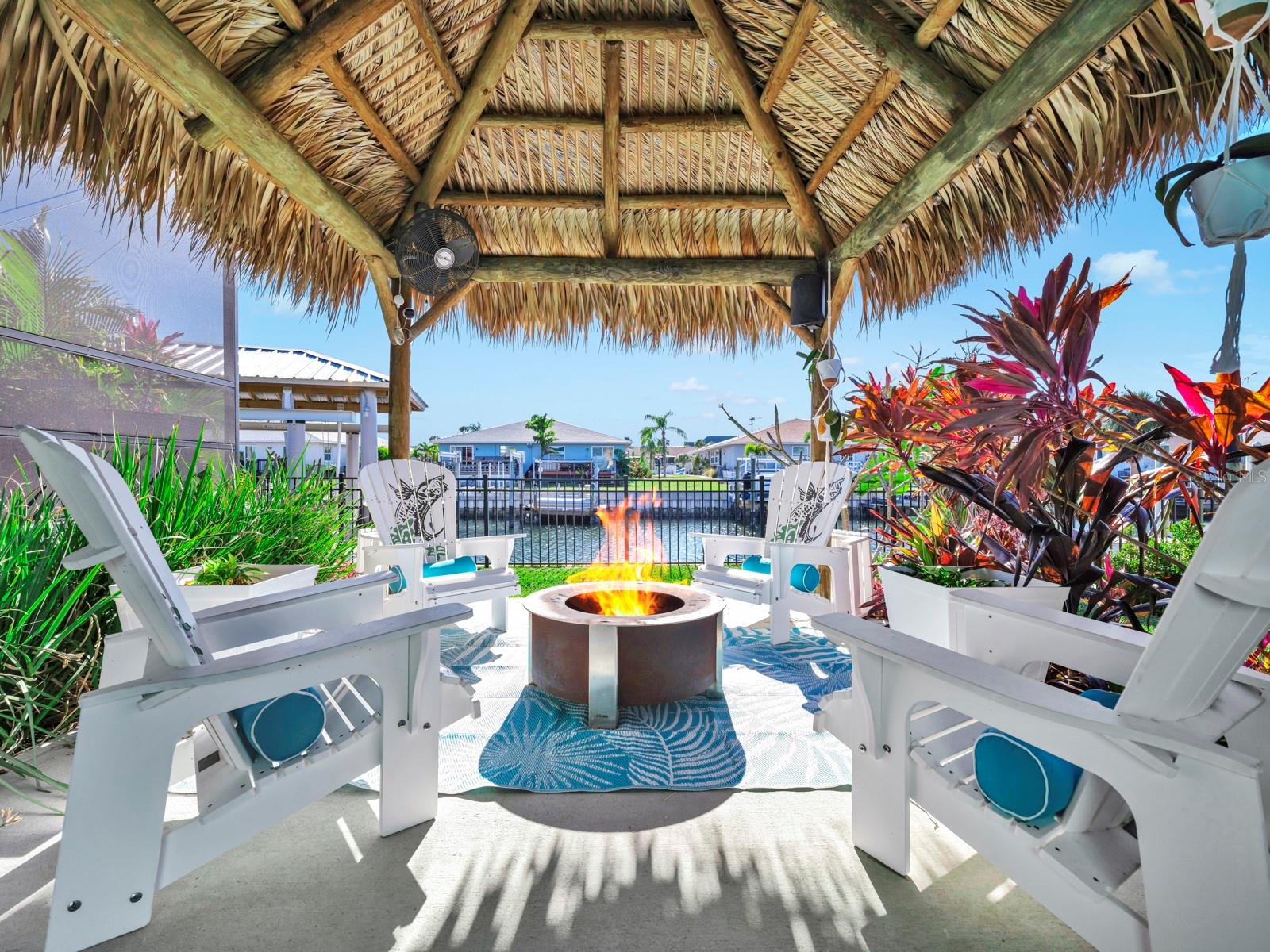 1016 SPINDLE PALM WAY, APOLLO BEACH, FL, 33572