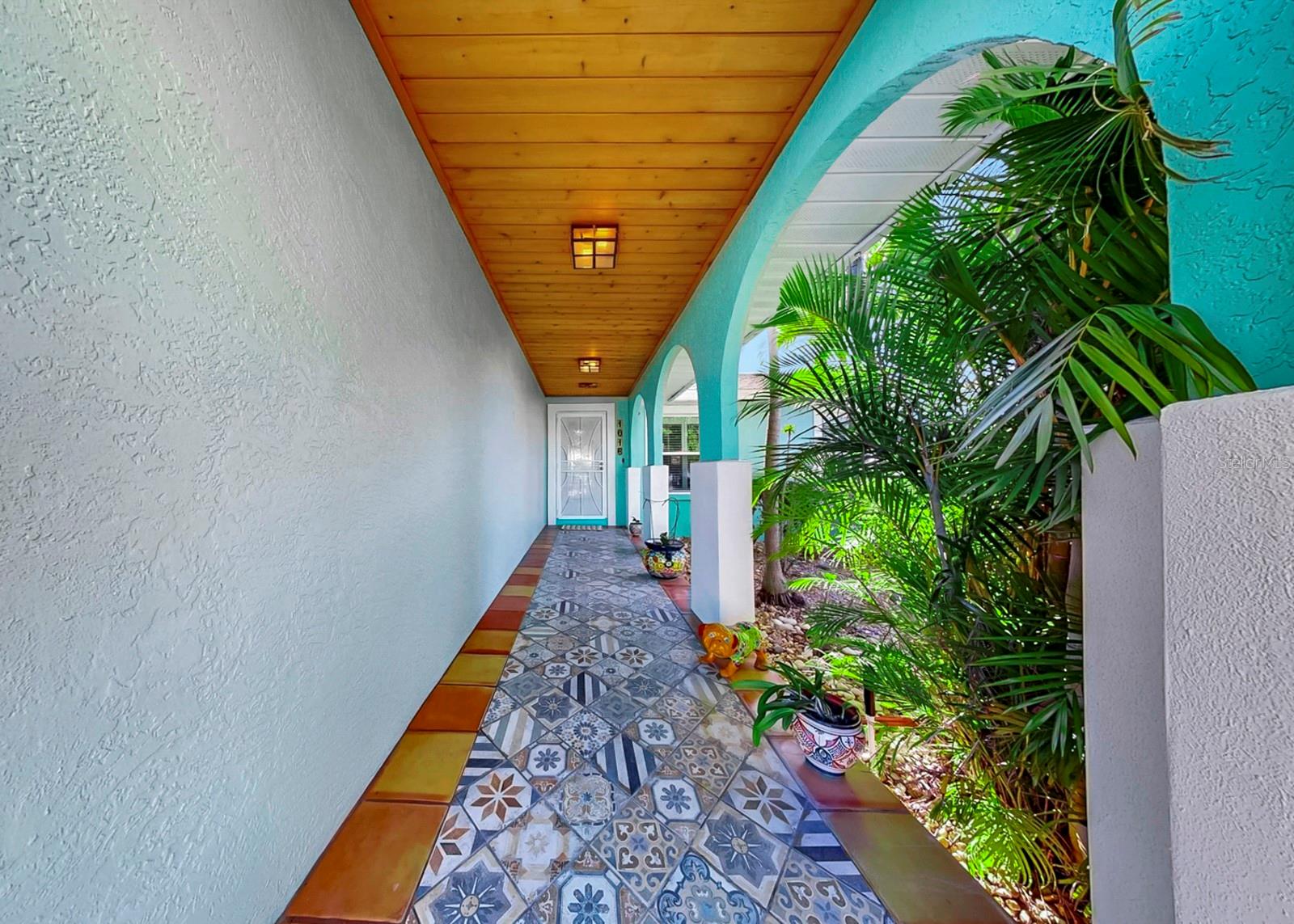 1016 SPINDLE PALM WAY, APOLLO BEACH, FL, 33572