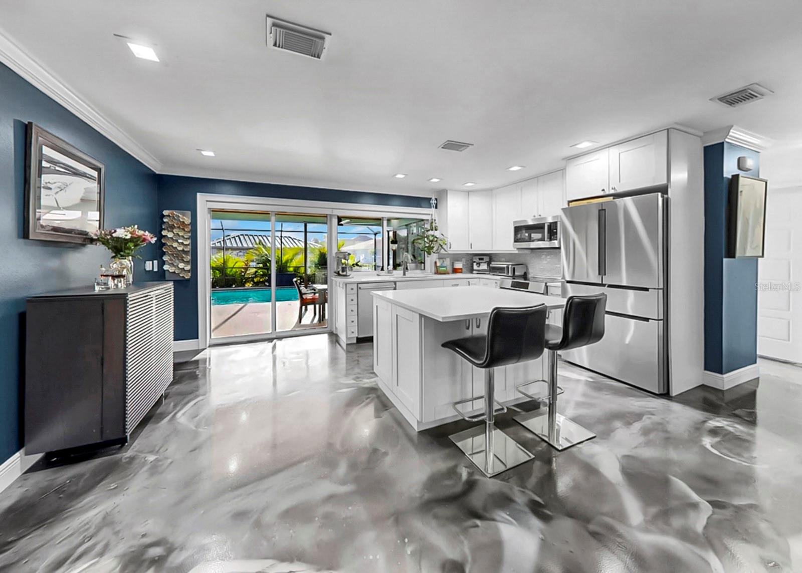 1016 SPINDLE PALM WAY, APOLLO BEACH, FL, 33572