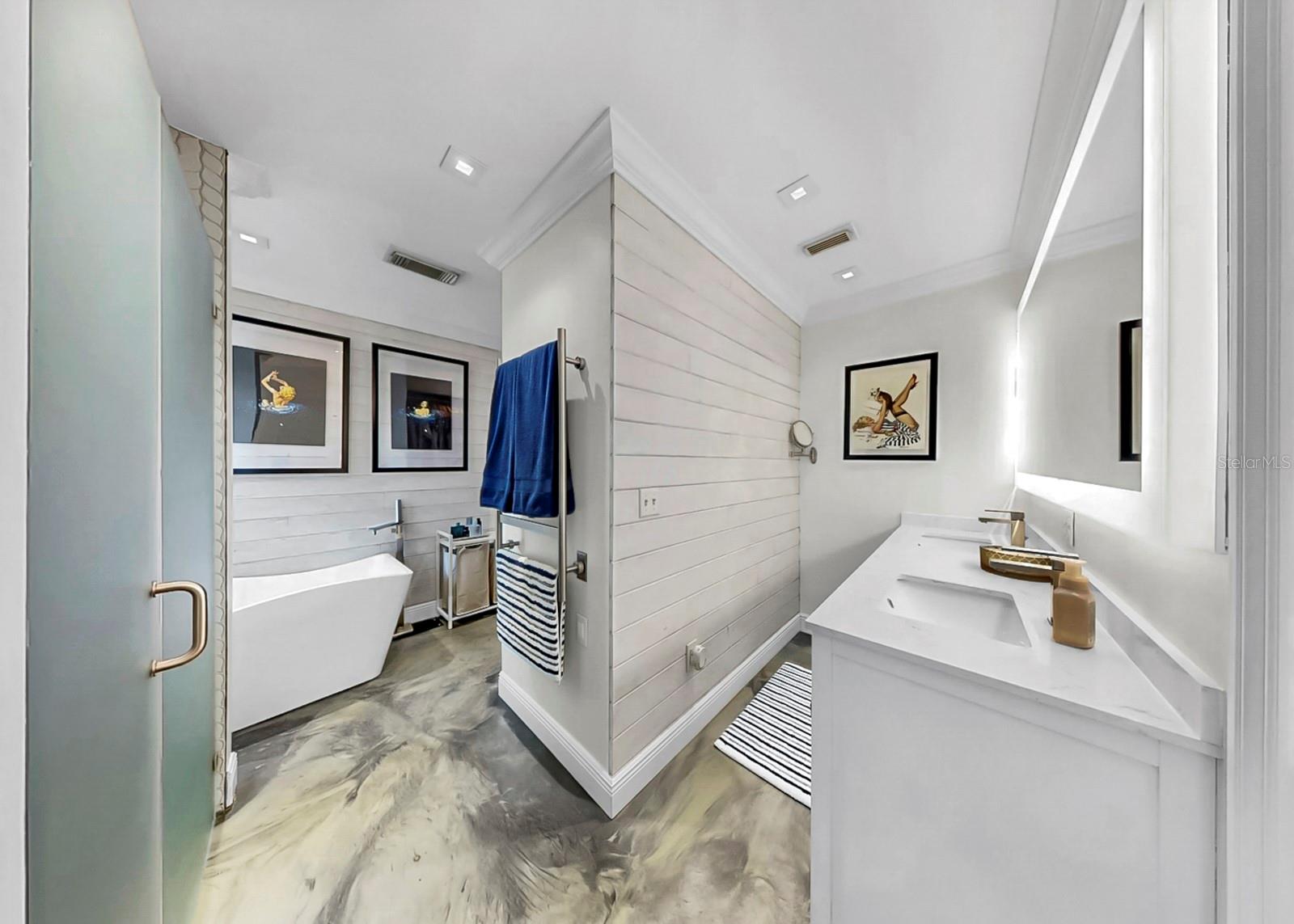 1016 SPINDLE PALM WAY, APOLLO BEACH, FL, 33572