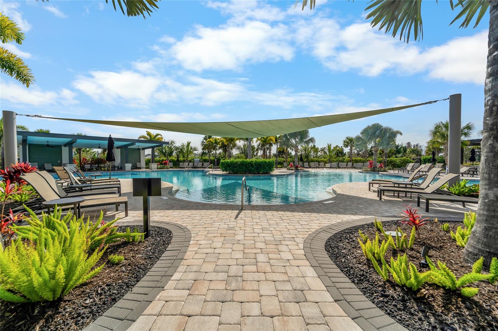 2347 OVERFALLS PL, WESLEY CHAPEL, FL, 33543