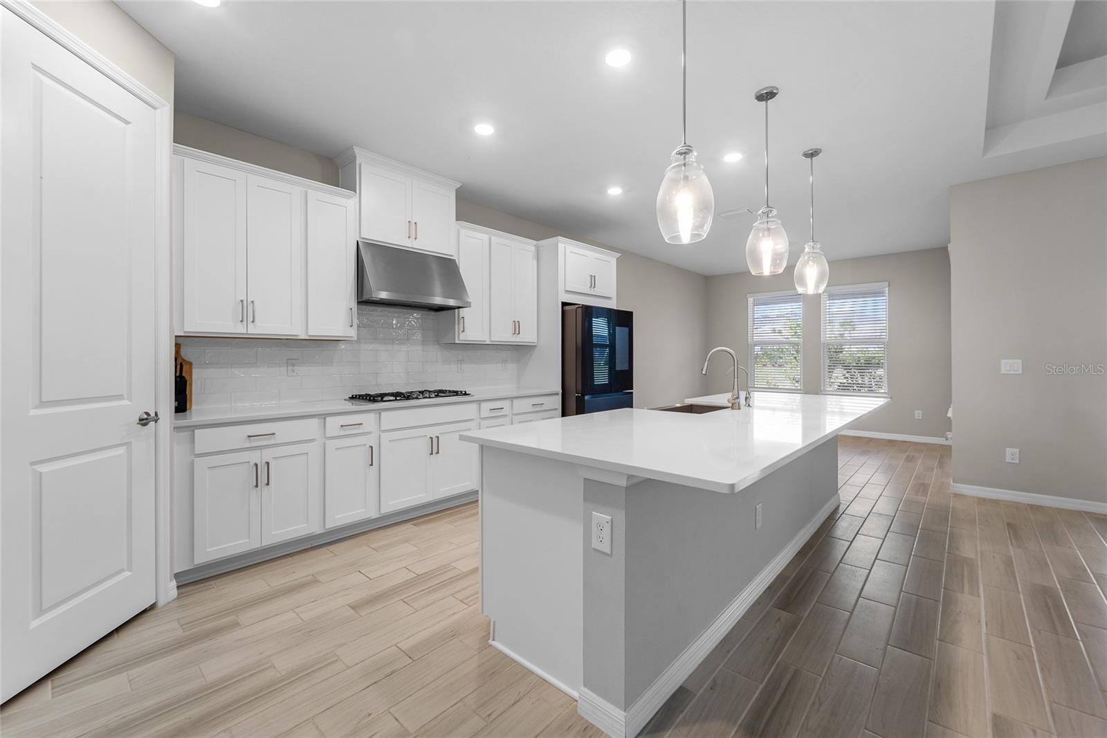 2347 OVERFALLS PL, WESLEY CHAPEL, FL, 33543