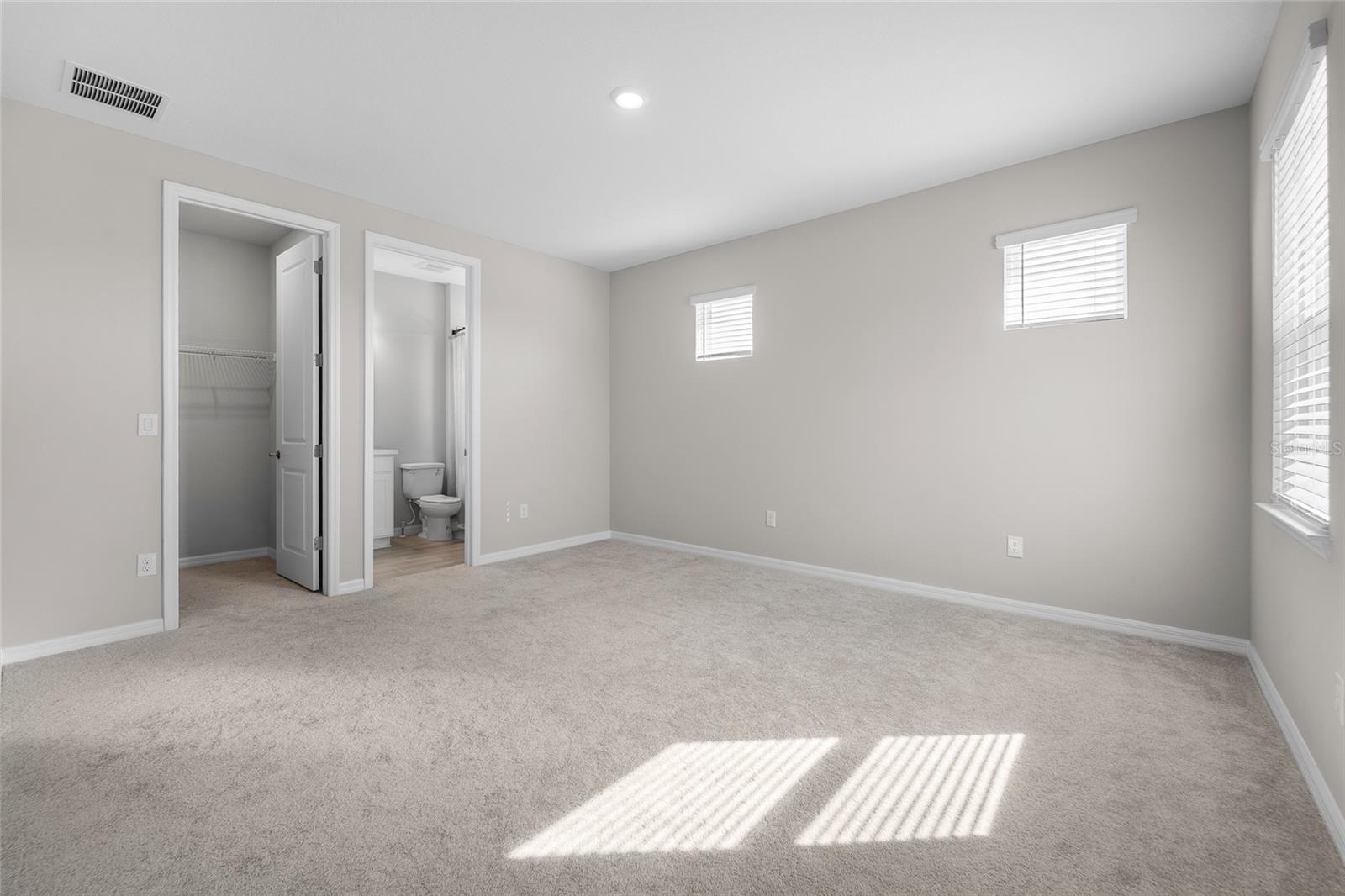 2347 OVERFALLS PL, WESLEY CHAPEL, FL, 33543