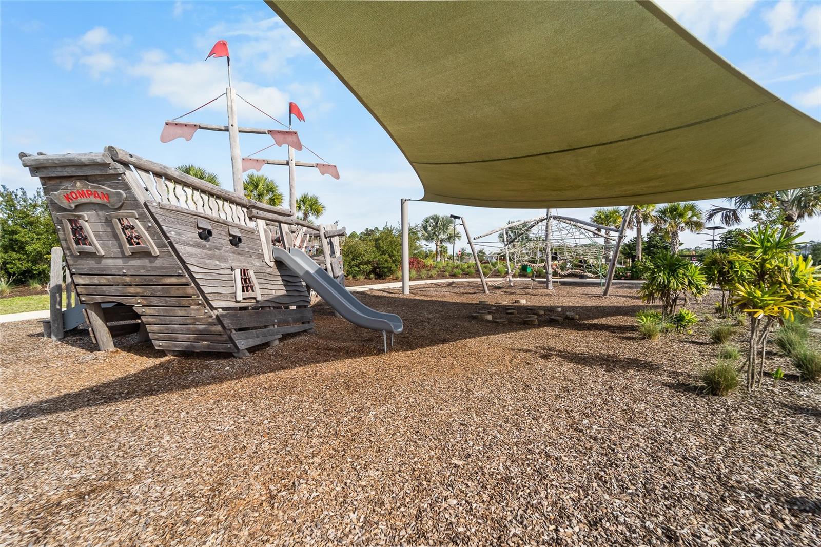 2347 OVERFALLS PL, WESLEY CHAPEL, FL, 33543