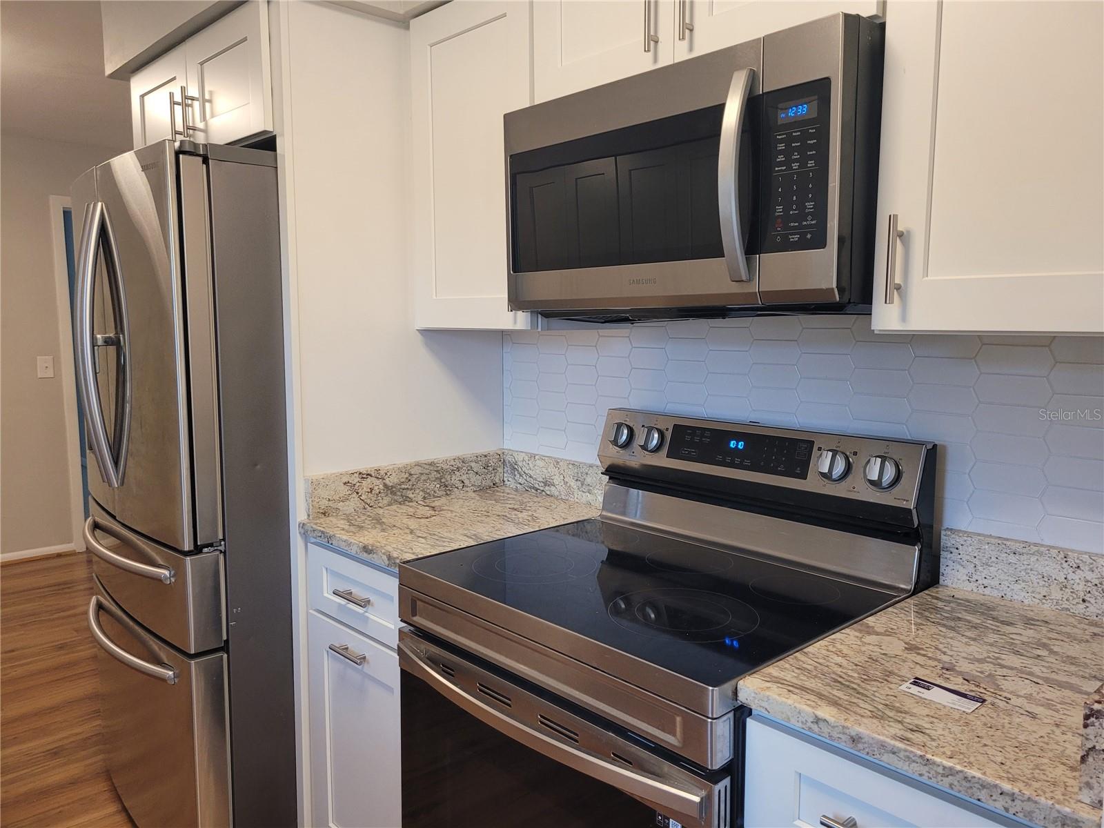 13705 JAMAICA DR, SEMINOLE, FL, 33776