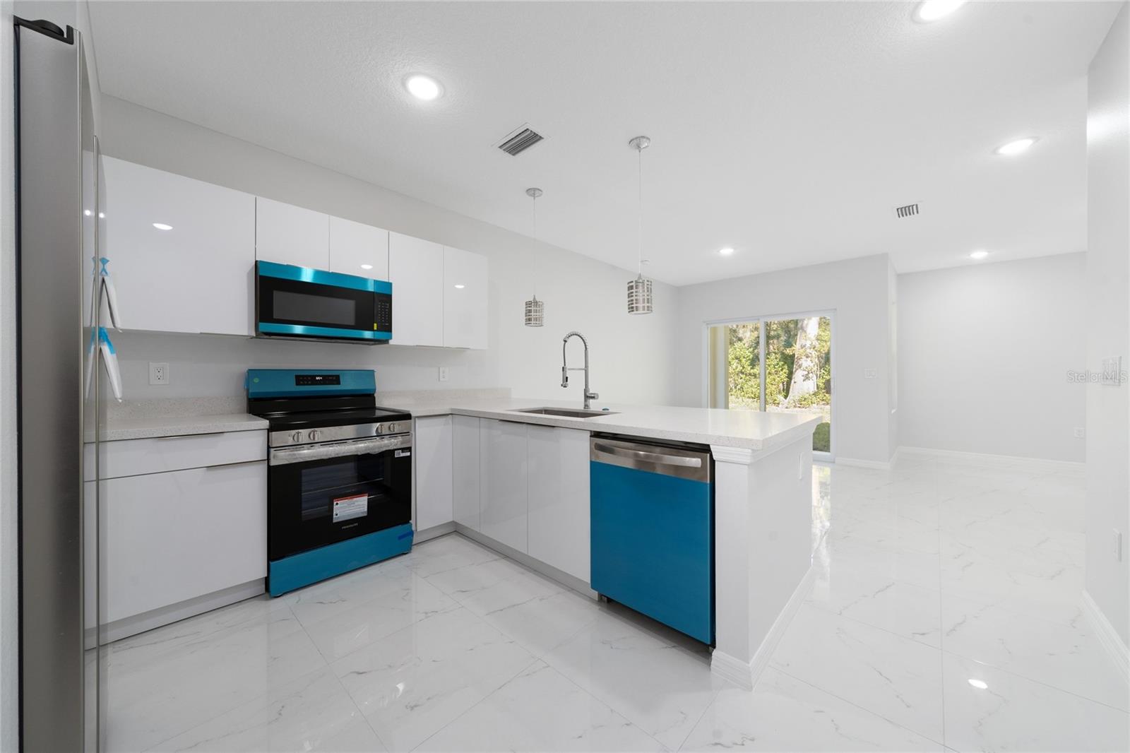 1427 JOHNSON ST, EUSTIS, FL, 32726