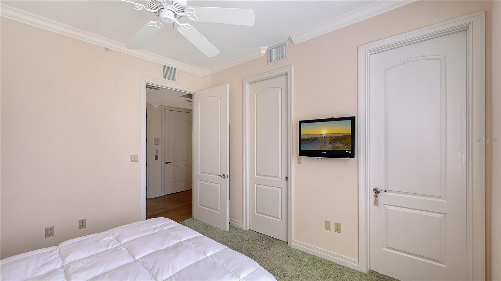 235 COCOANUT AVE #117C, SARASOTA, FL, 34236