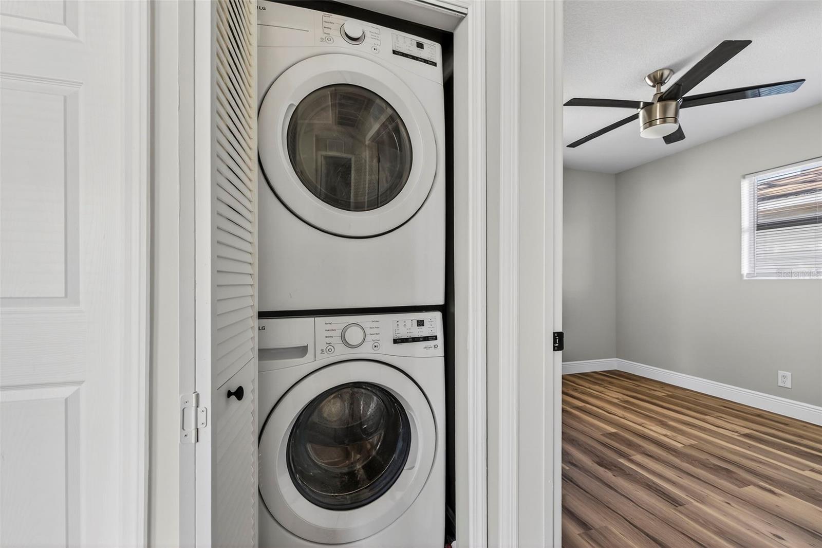 4063 2ND AVE S, ST PETERSBURG, FL, 33711