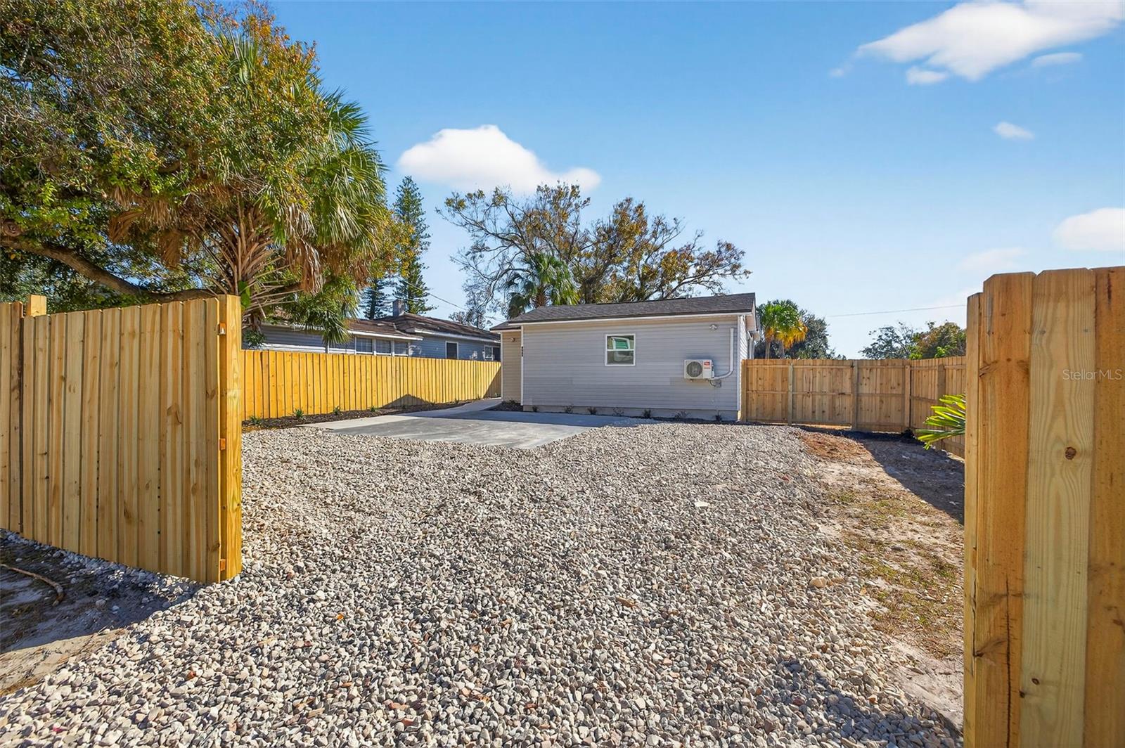 4063 2ND AVE S, ST PETERSBURG, FL, 33711