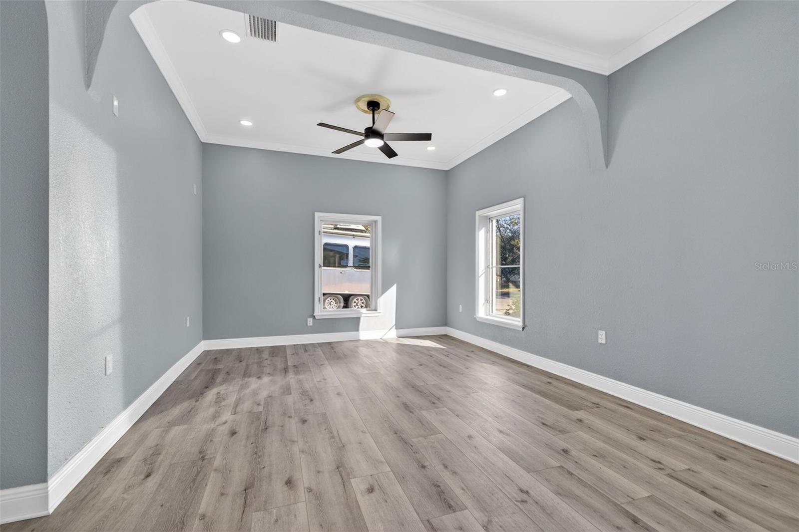 2835 W SHELTON AVE, TAMPA, FL, 33611