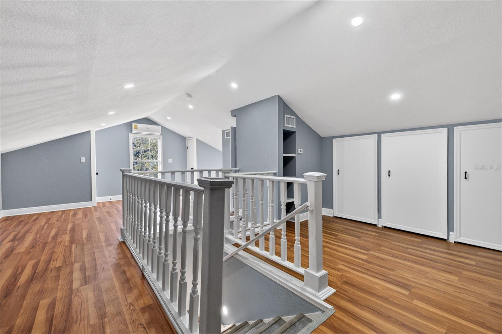 2835 W SHELTON AVE, TAMPA, FL, 33611