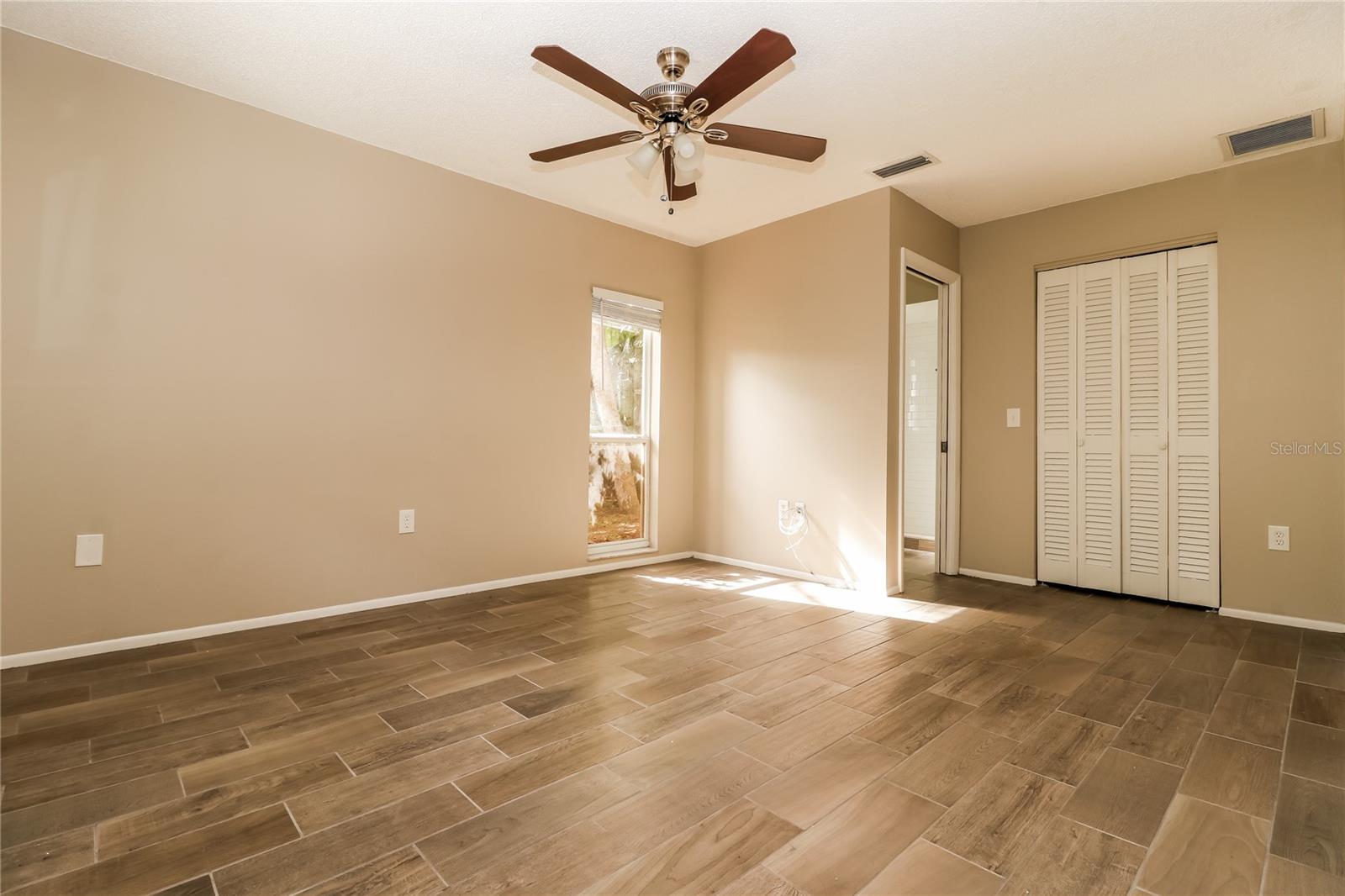 1124 DANNY DR, SARASOTA, FL, 34243