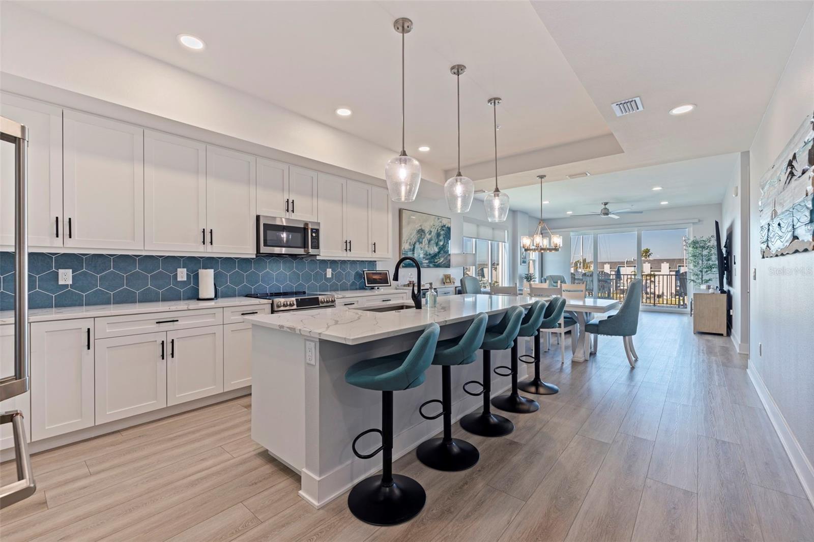 400 150TH AVE #307, MADEIRA BEACH, FL, 33708