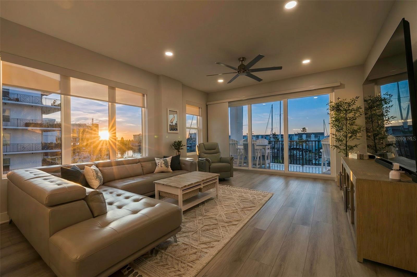 400 150TH AVE #307, MADEIRA BEACH, FL, 33708