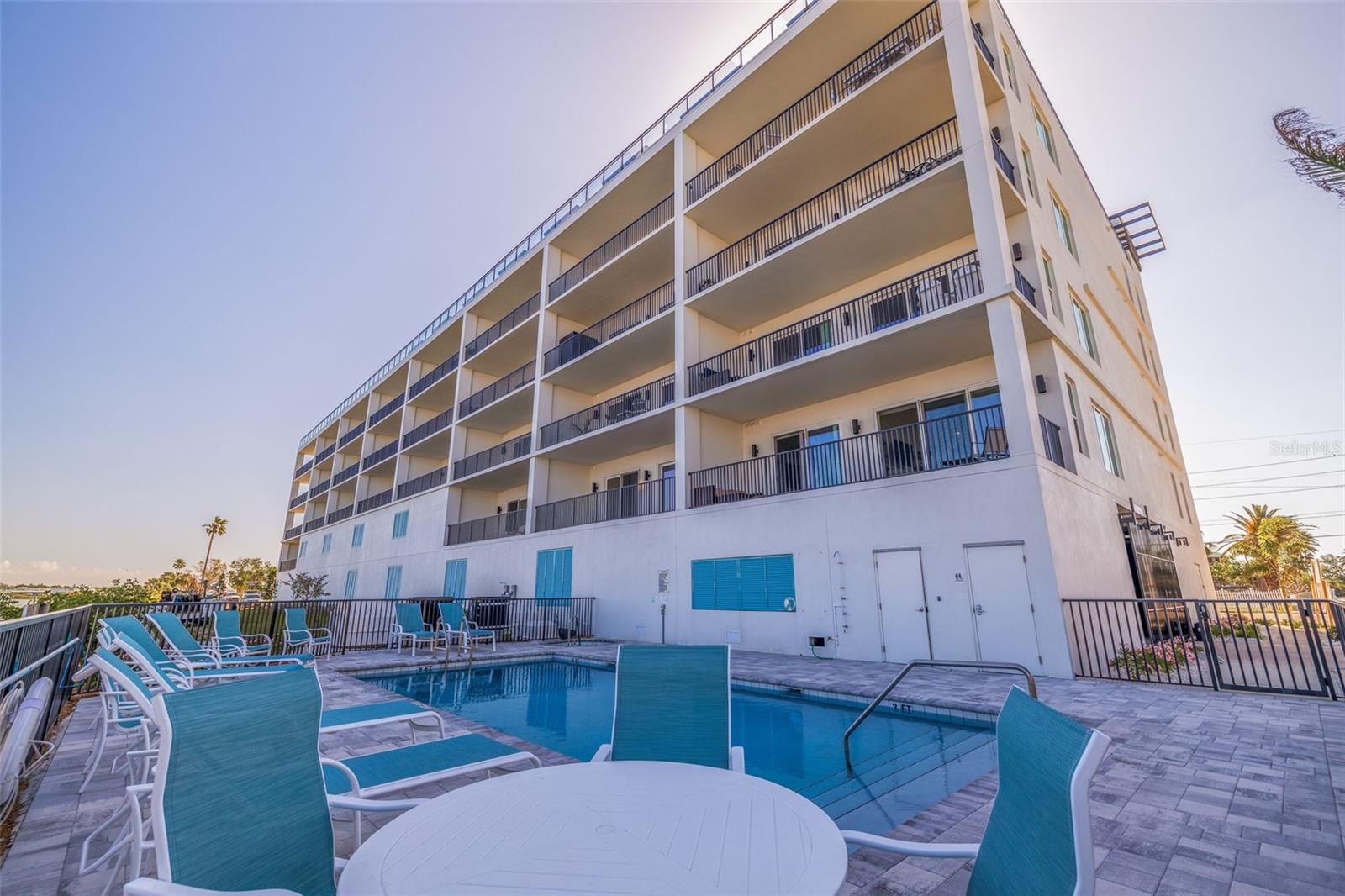 400 150TH AVE #307, MADEIRA BEACH, FL, 33708