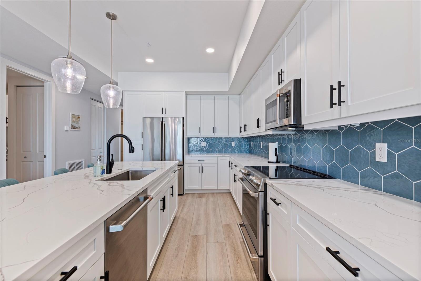 400 150TH AVE #307, MADEIRA BEACH, FL, 33708