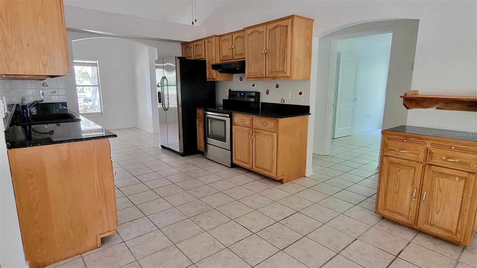 2800 HAMMOCK GROVE RD, GROVELAND, FL, 34736