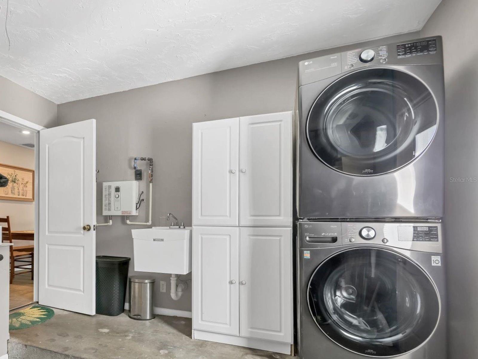 605 ALBRITTON AVE, SARASOTA, FL, 34232