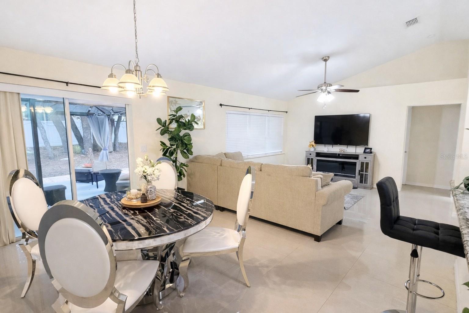 14220 SPRING HILL DR, SPRING HILL, FL, 34609