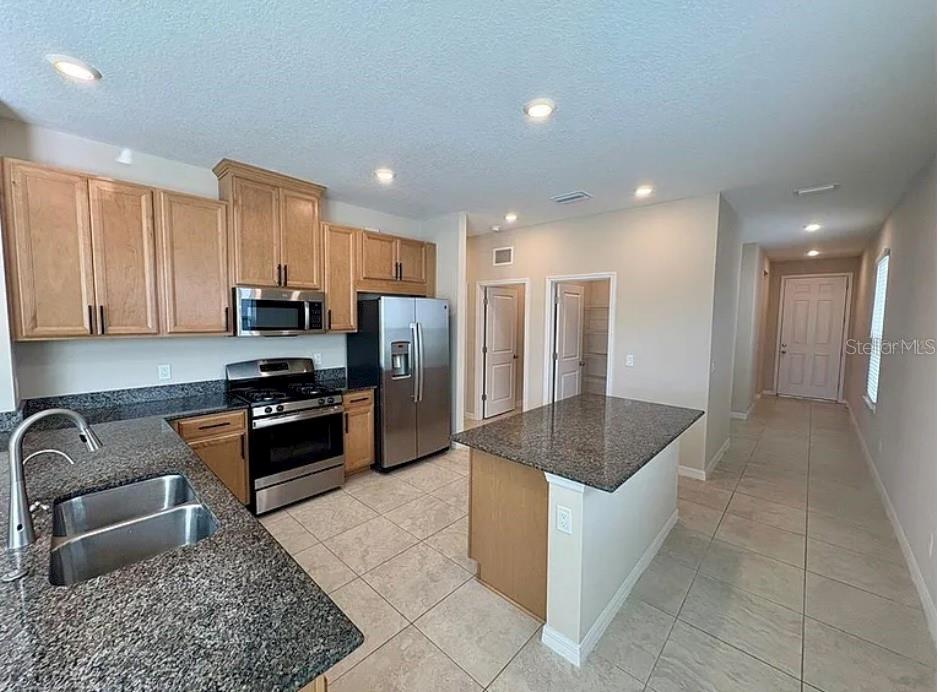 16439 PAYNES MILL DR, BRADENTON, FL, 34211