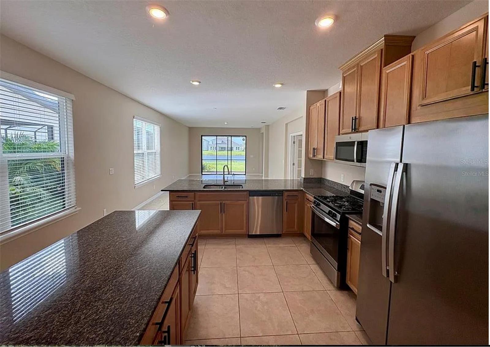 16439 PAYNES MILL DR, BRADENTON, FL, 34211