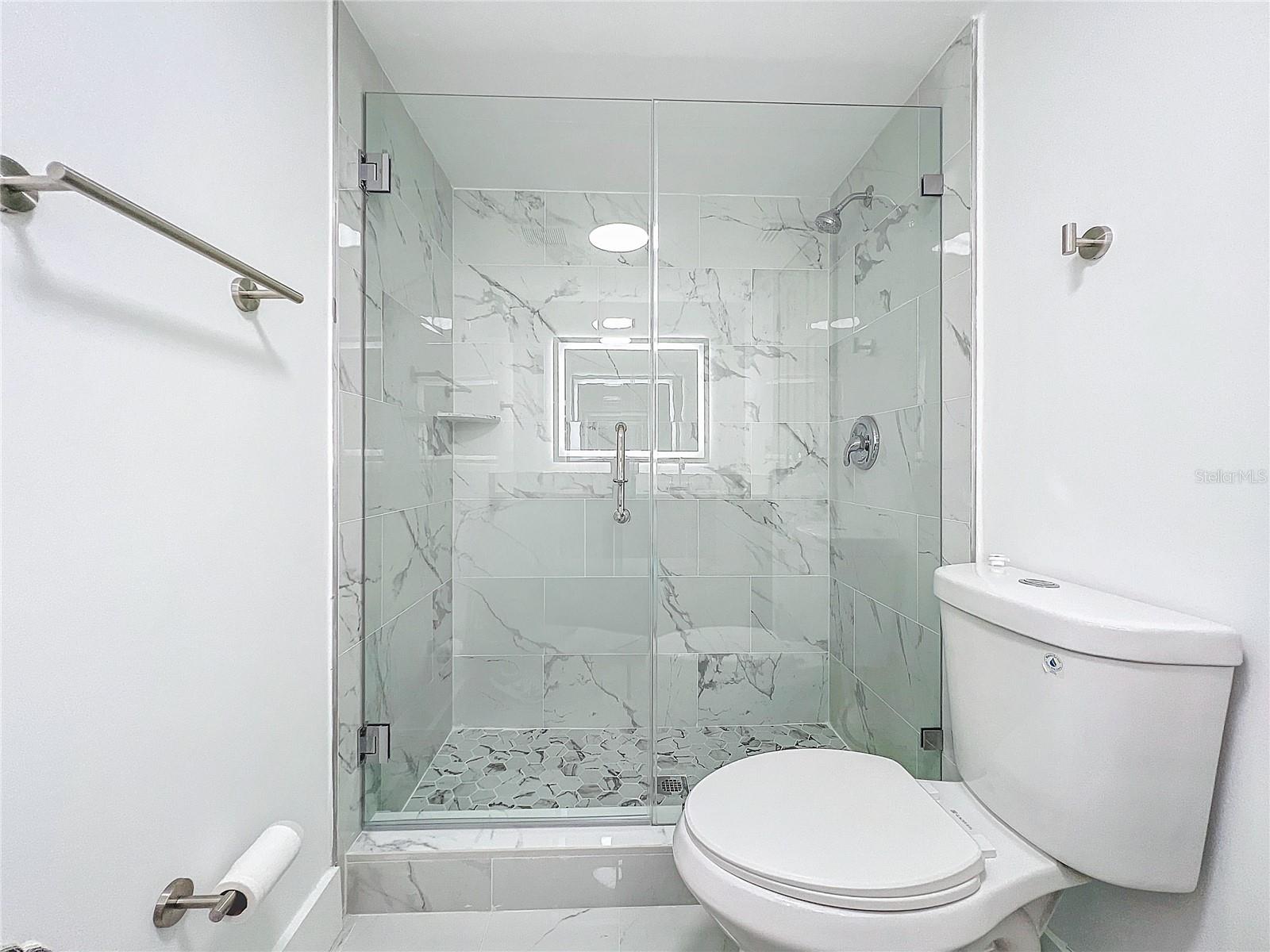 6233 DEWDROP WAY, TAMPA, FL, 33617