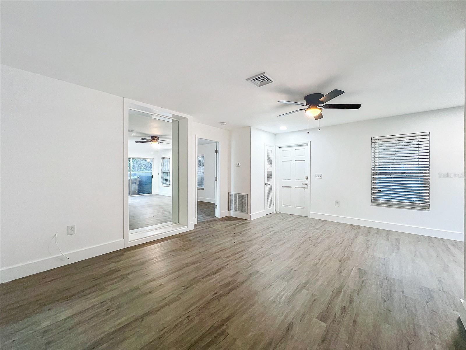 6233 DEWDROP WAY, TAMPA, FL, 33617