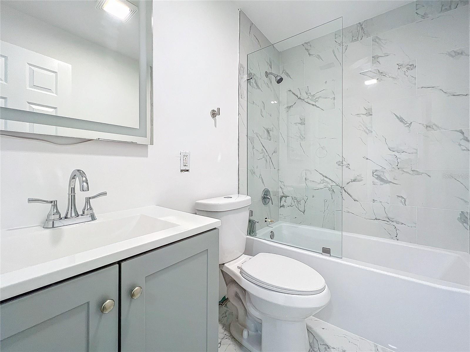 6233 DEWDROP WAY, TAMPA, FL, 33617