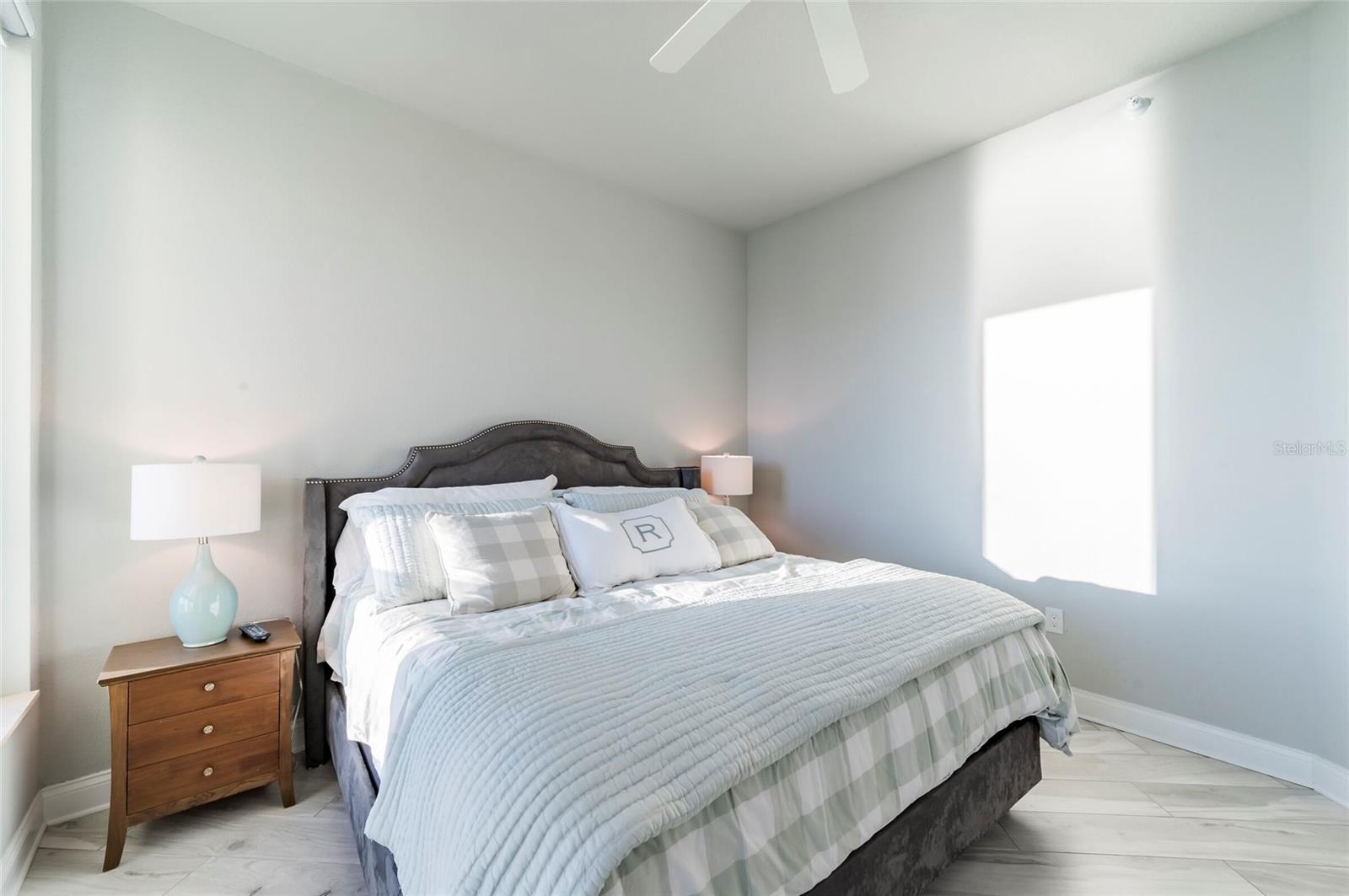 1170 GULF BLVD #2203, CLEARWATER BEACH, FL, 33767