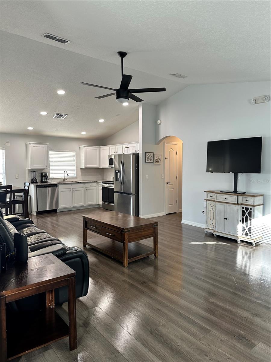 1838 ROYAL RIDGE DR, DAVENPORT, FL, 33896