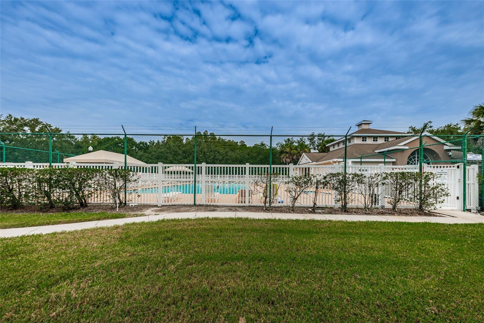 9614 CHARLESBERG DR, TAMPA, FL, 33635