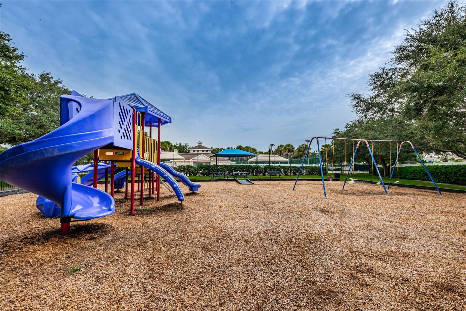 9614 CHARLESBERG DR, TAMPA, FL, 33635