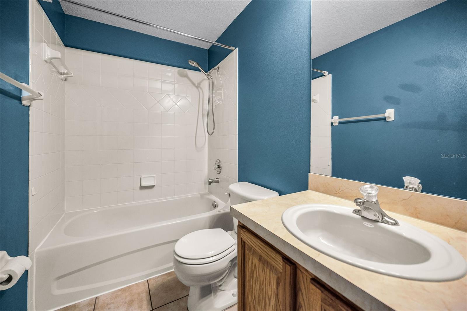 9614 CHARLESBERG DR, TAMPA, FL, 33635