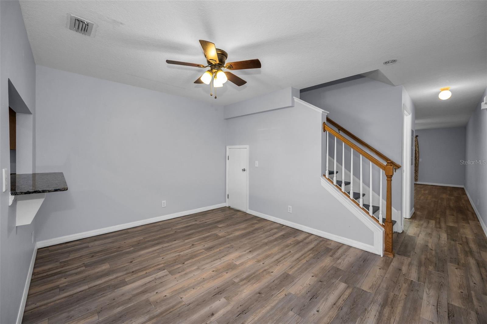 9614 CHARLESBERG DR, TAMPA, FL, 33635