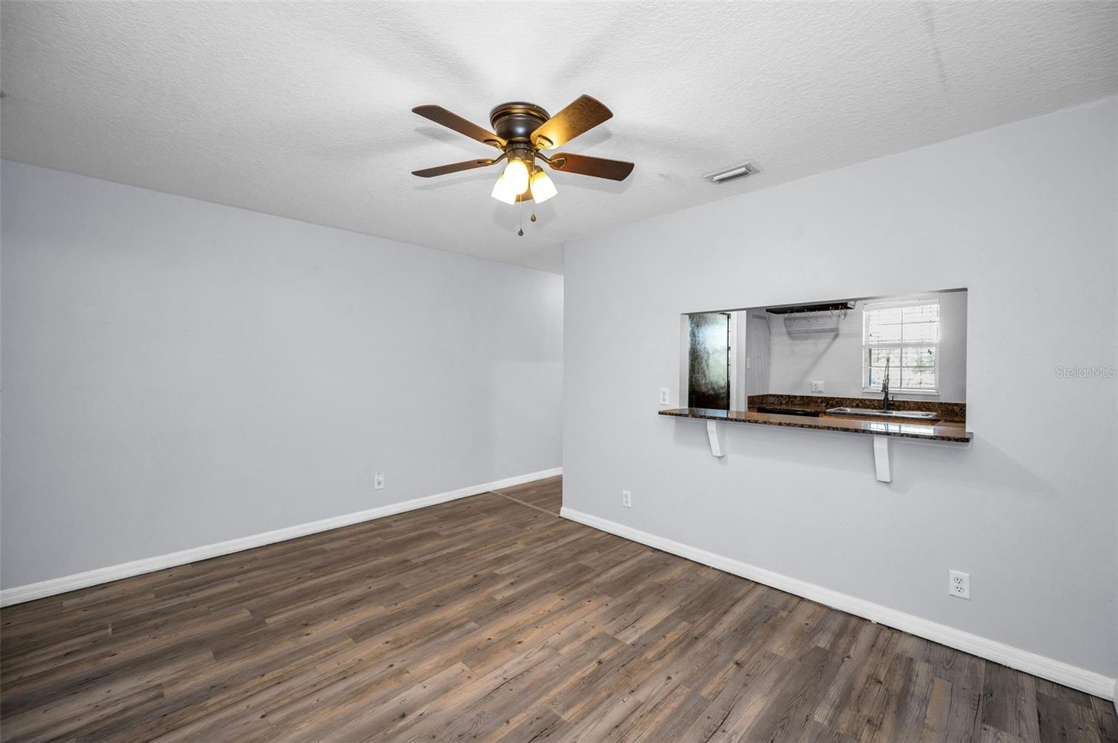 9614 CHARLESBERG DR, TAMPA, FL, 33635