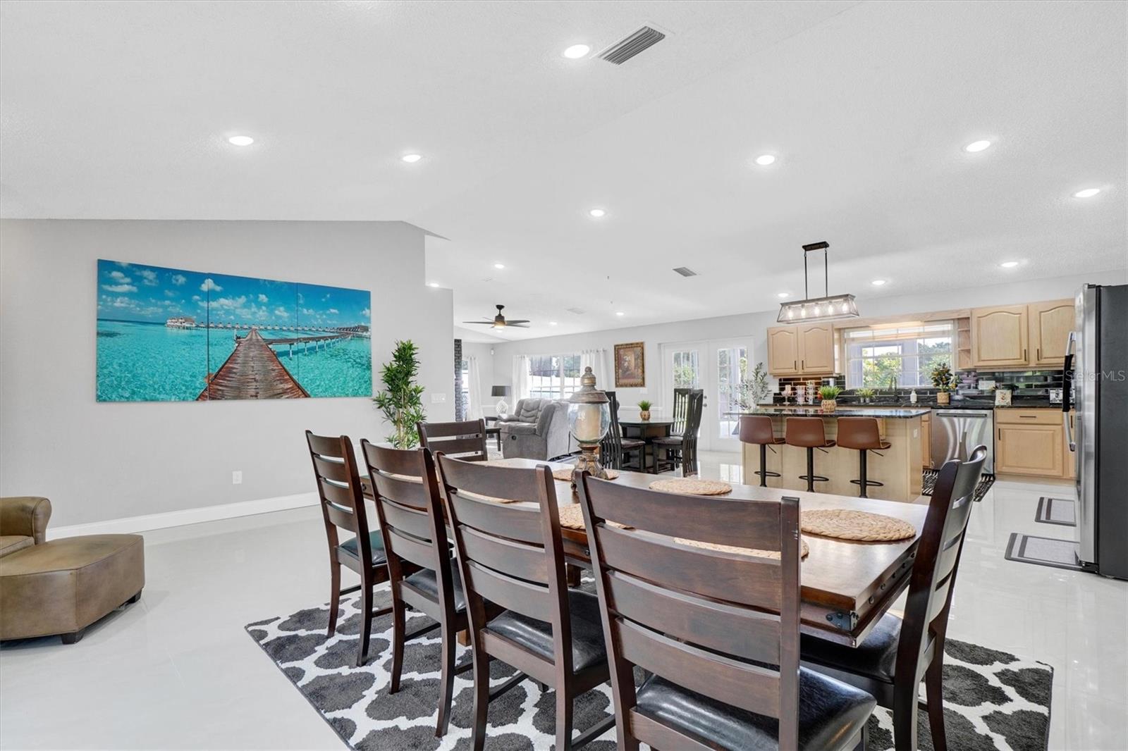 216 N GRIFFIN DR, CASSELBERRY, FL, 32707