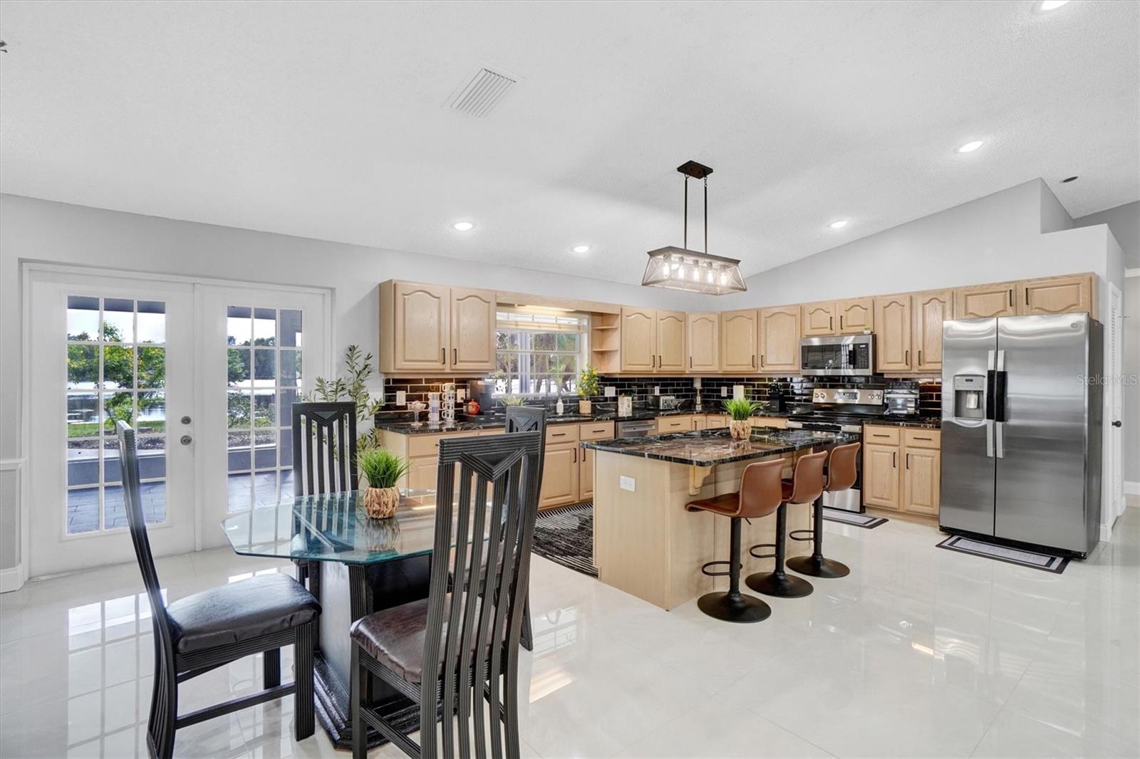 216 N GRIFFIN DR, CASSELBERRY, FL, 32707