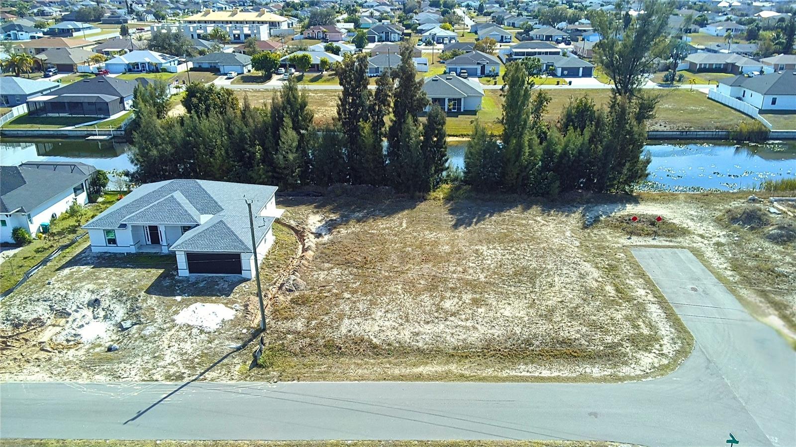 122 NE 9TH ST, CAPE CORAL, FL, 33909