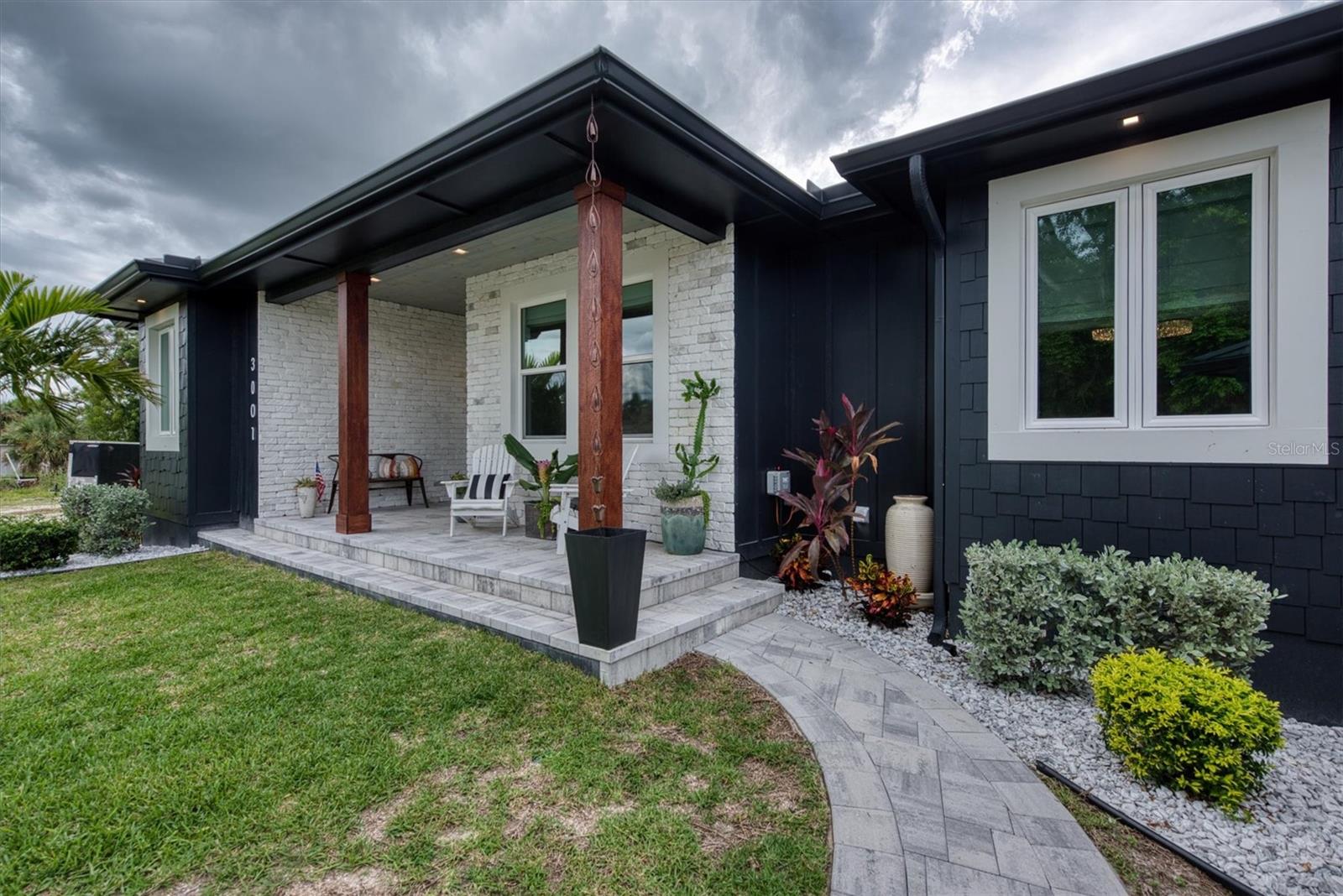 3001 BANYAN WAY, PUNTA GORDA, FL, 33950