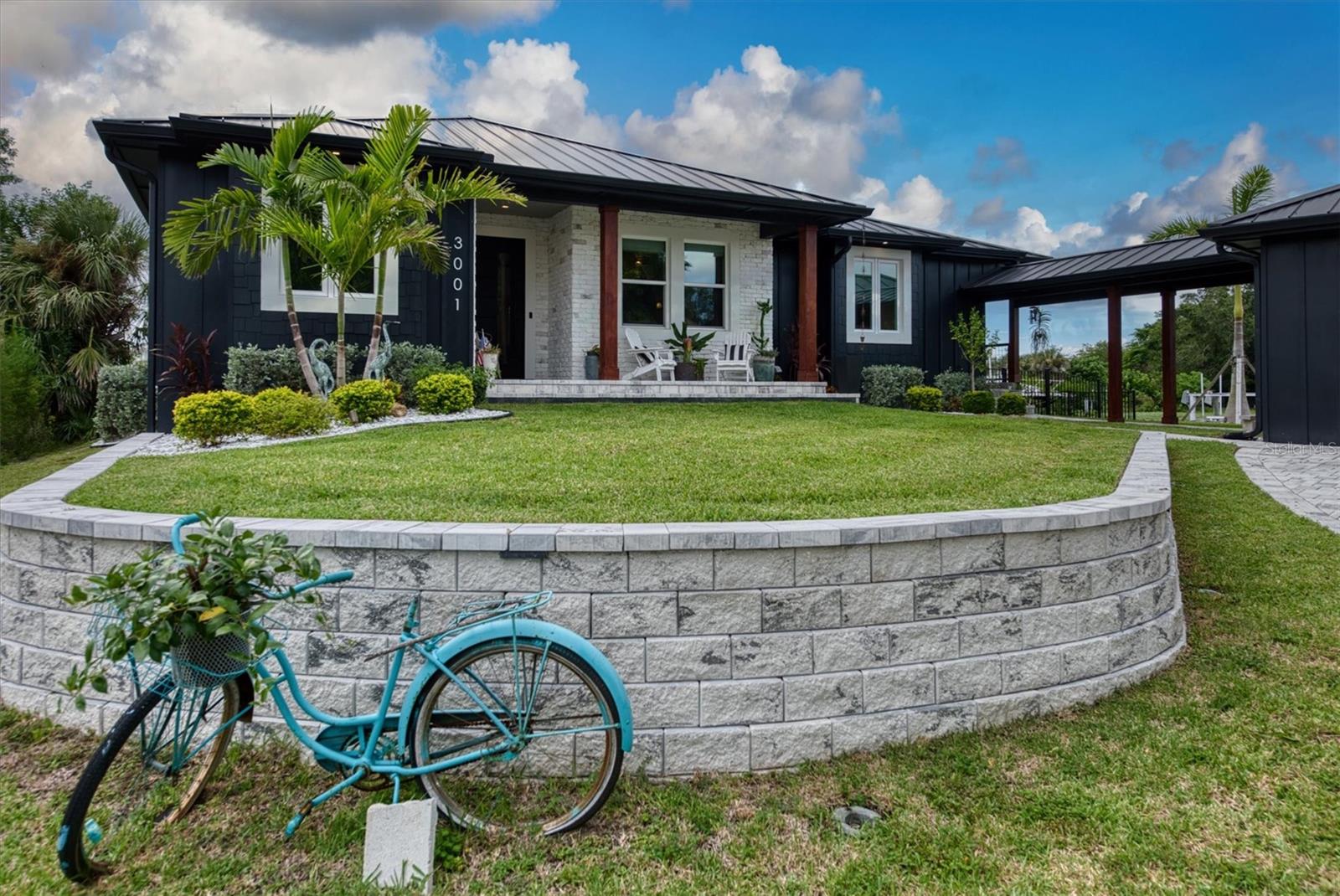 3001 BANYAN WAY, PUNTA GORDA, FL, 33950