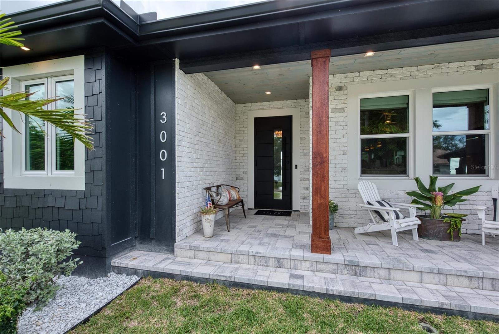 3001 BANYAN WAY, PUNTA GORDA, FL, 33950