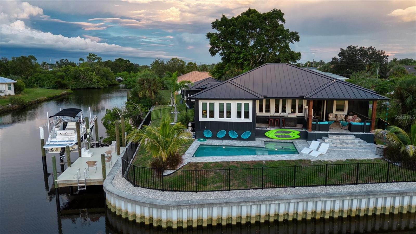 3001 BANYAN WAY, PUNTA GORDA, FL, 33950