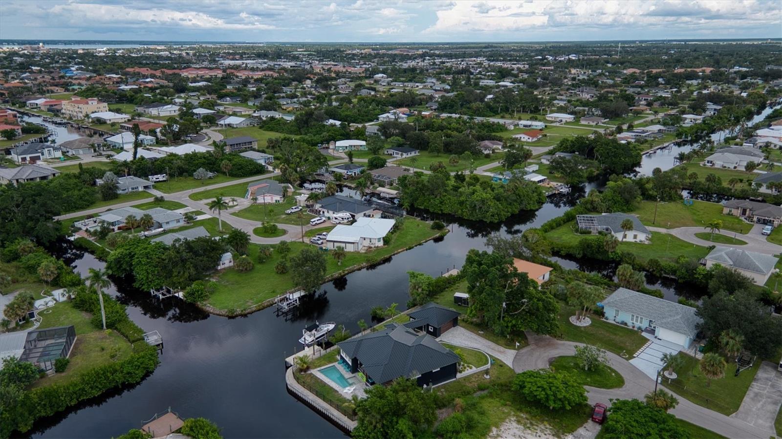 3001 BANYAN WAY, PUNTA GORDA, FL, 33950