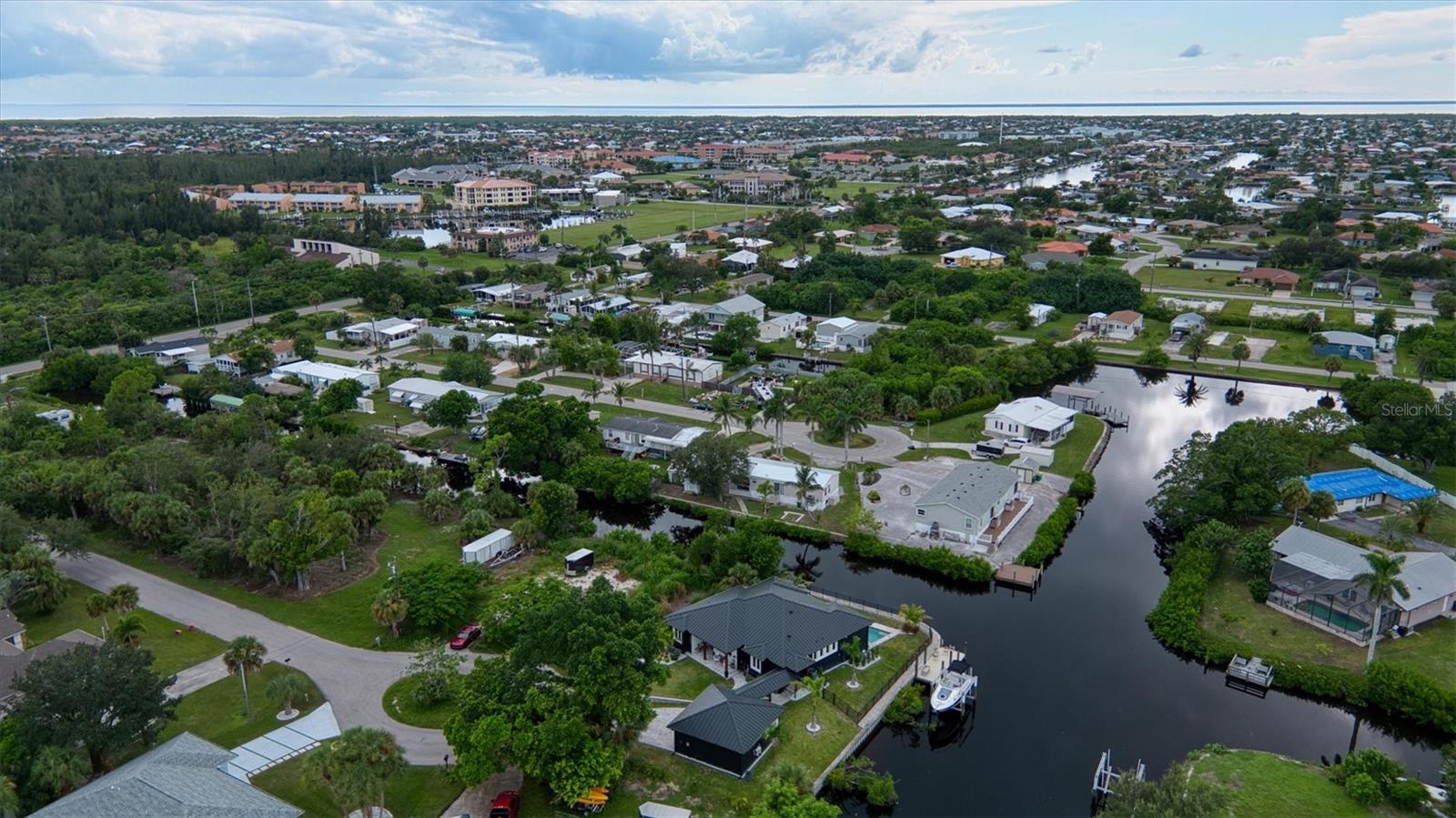 3001 BANYAN WAY, PUNTA GORDA, FL, 33950