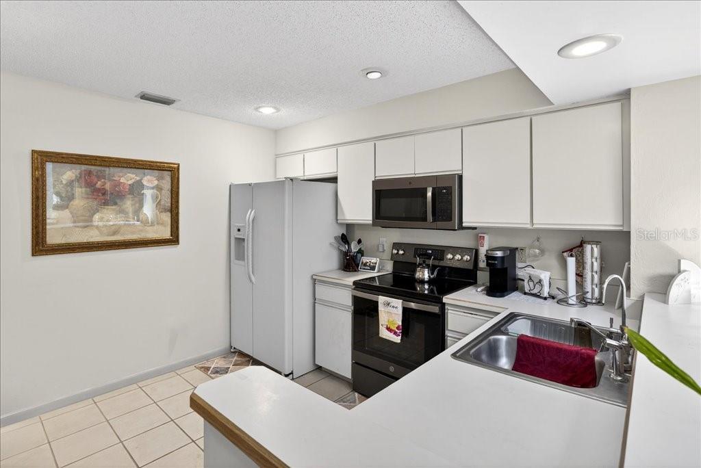 16 LAKE FOREST CT N, PALM COAST, FL, 32137