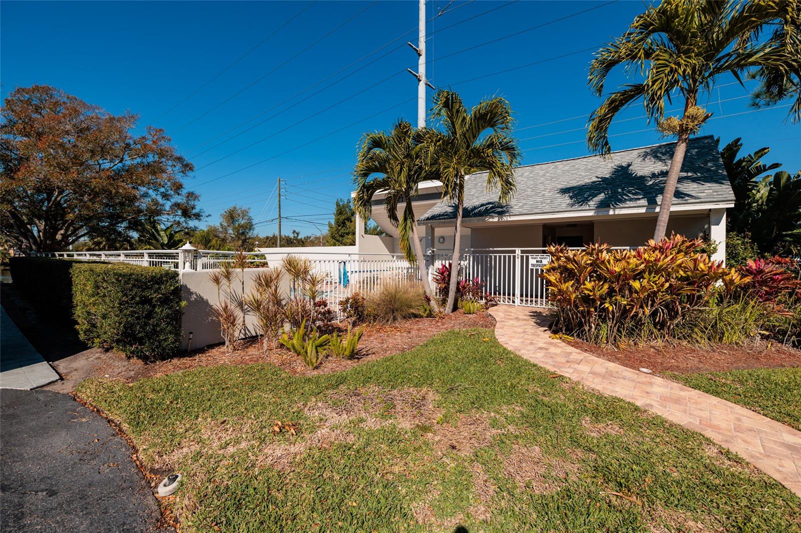 9252 WESTLINKS TER, SEMINOLE, FL, 33777