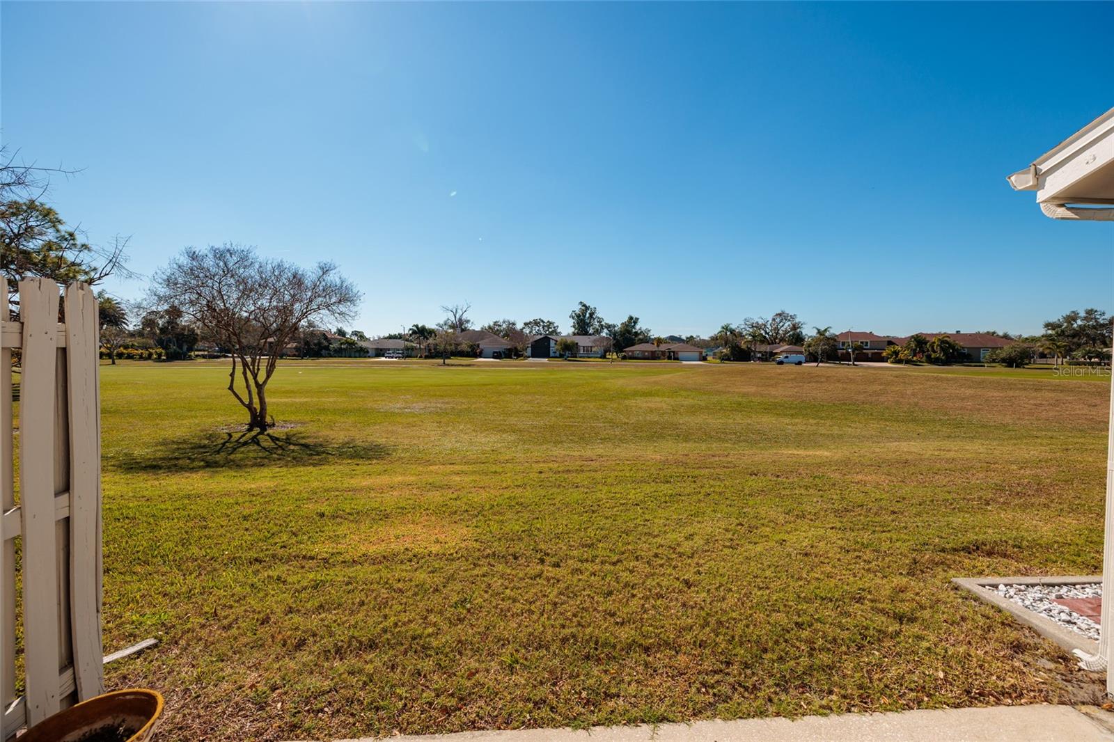 9252 WESTLINKS TER, SEMINOLE, FL, 33777